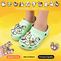 Dijes de PVC impermeables personalizados de fábrica 2D para zapatos de Halloween, con diseños de fantasma, esqueleto y calabaza, para venta al por mayor en festividades