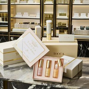 Caja Rígida Crown Win con Estampado en Relieve Dorado, Laminación Mate, Recubrimiento UV, Forro de Esponja, Tapa, Materiales Reciclados - Product Image 4