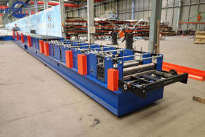 <span class=keywords><strong>Machine</strong></span> de fabrication de gouttière métallique en acier de haute qualité, <span class=keywords><strong>machine</strong></span> de formage à froid de profil de gouttière pour système de drainage - Product Image 3