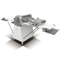 Machine à étaler la pâte à croissants électrique commerciale semi-automatique avec bande transporteuse, pétrin à pain et pâtisserie