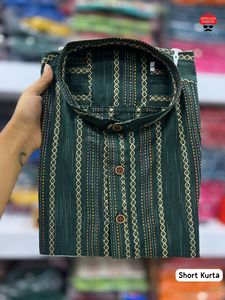 เสื้อคุรต้าแขนสั้นผ้าคอตตอนเนื้อนุ่มแท้ออกแบบโดยดีไซเนอร์สำหรับผู้ชายจากผู้ผลิตอินเดีย - Product Image 6