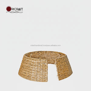 OHC CAVIANA Jupe de sapin de Noël en jacinthe d'eau, design contemporain, pièces détachables, 3 éléments séparés, décoration végétale pour la maison - Product Image 1