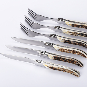 Vente directe en <span class=keywords><strong>usine</strong></span> manche en bois de cerf <span class=keywords><strong>Laguiole</strong></span> ensemble de couverts en acier inoxydable ensemble de couverts couteau à steak et fourchette ensemble pour la maison hôtel - Product Image 5