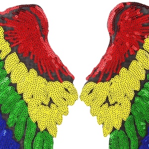 Mới Đến Lớn Phim Hoạt Hình Đầy Màu Sắc Sequin Cánh 3D Vòng Chenille Vải Các Bản Vá Lỗi Thân Thiện Với Môi Sắt Trên Quần Áo Phụ Kiện - Product Image 2