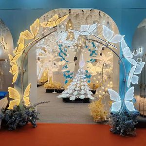 Nuovo Arrivo: Ali di Farfalla LED Elettriche a Corrente Alternata per Decorazioni Soffitto, Eventi e Matrimoni, Classificazione IP65 - Product Image 2