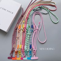 Collier de lanière de téléphone à 2 crochets réglable coloré Long Crossbody Sangle de téléphone portable Cordon suspendu Sangles de téléphone portable