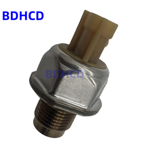 95PP3-3 датчик давления дизельного рельса Датчик топливной системы детали двигателя датчик системы двигателя автомобиля в сборе 95PP33 - Product Image 1