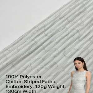 Ce tissu <span class=keywords><strong>en</strong></span> <span class=keywords><strong>crêpe</strong></span> de viscose pure est imprimé, brodé et teint. Il convient aux sherwani, kurti, lahenga et autres vêtements de cérémonie. - Product Image 5