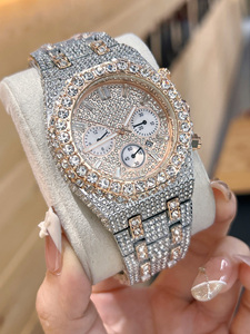 <span class=keywords><strong>Orologio</strong></span> da Polso Hip Hop Bling Diamantato da <span class=keywords><strong>Uomo</strong></span> 2026, Lusso <span class=keywords><strong>Argento</strong></span> Iced Out, al Quarzo, Impermeabile, alla Moda - Offerta Calda - Product Image 4