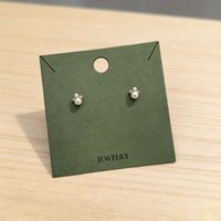 Carte de présentation de bijoux vert forêt avec formes multiples pour l'emballage de boucles d'oreilles et de colliers de luxe