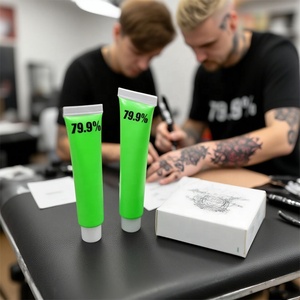 Crema Secret Weapon para Artistas del Tatuaje - Fórmula Confiable para Mayor Precisión y Aplicación Suave, Marca Tattoo - Product Image 2