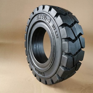 חלקי חילוף גומי הסיטונאי צמיגים בגודל 21 x7 x15 נע בין 4.00-8 ל 300-15 - Product Image 1