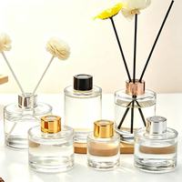 Diffuseurs d'huiles essentielles personnalisées, flacons en verre pour diffuseur d'air, 50 ml, 120 ml, 200 ml, flacon diffuseur en verre rond noir de luxe avec couvercles