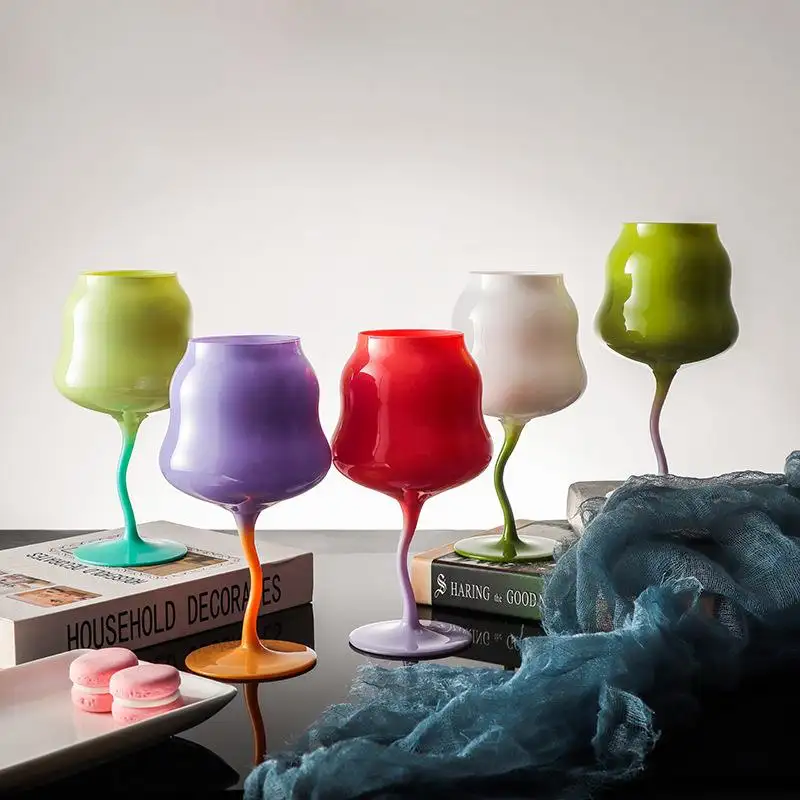vasos de cristal Colored Crooked Luxury Custom Logo Unique Fancy Korean Cream Twist Glass Wine Goblet Wine Glasses