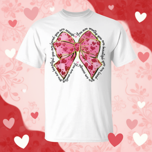 T-shirt rose mignon avec nœuds coquette et cœurs pour filles - Promotion Saint-Valentin - Product Image 3