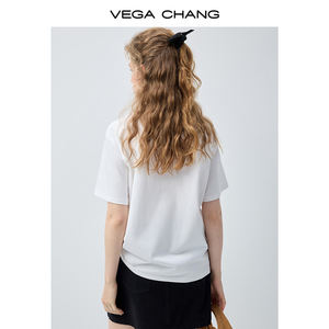 VEGA CHANG <span class=keywords><strong>T</strong></span>-<span class=keywords><strong>Shirt</strong></span> da <span class=keywords><strong>Donna</strong></span> di Alta Qualità con Stampa 'White Faith', Design Minimalista in <span class=keywords><strong>Cotone</strong></span> per Moda Outdoor Moderna - Product Image 6