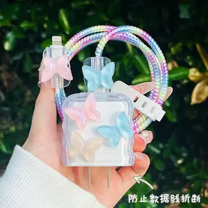 Accessoires d'<span class=keywords><strong>enrouleur</strong></span> de protecteur de câble de données de charge de papillon de cristal coloré pour <span class=keywords><strong>iPhone</strong></span> 18/20W housse de protection de chargeur de dessin animé - Product Image 3