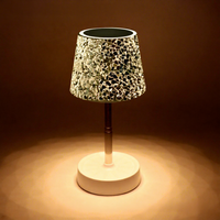 Lampe de nuit rétractable de luxe abordable avec contrôle tactile BSCI FAMA, abat-jour en mosaïque argentée, LED décorative pour chevet, cadeau
