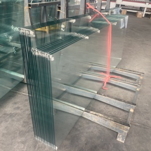 Verre trempé transparent haute résistance 5 mm, durable et renforcé, pour vitrines commerciales et fabrication de meubles - Product Image 1