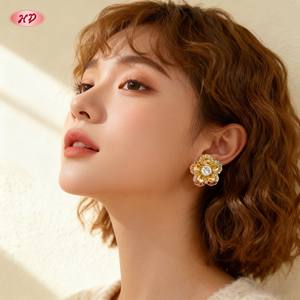 हेंगडियन विंटेज गहने रंगीन या एक ज़िरकॉन फूल स्टड इयररिंग्स पीतल 18k सोना प्लेटेड यूनिसेक्स थोक फैशन गहने पार्टी - Product Image 5
