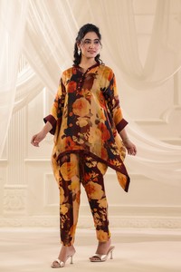 Elegant Women's Floral Printed <b>Kaftan</b> Co Ord Set Flowing Poncho <b>Top</b> with Matching Straight Pants Resort Fashion Wear - Product Image 6
