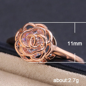 Anello creativo a forma di rosa per donna, design con intarsi interni, gioielli eleganti e alla moda - Product Image 5