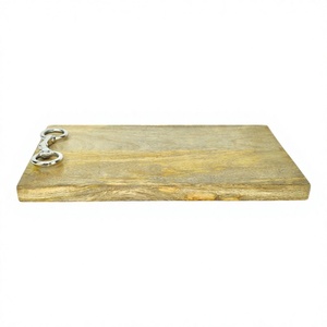 Planche à découper en bambou Silver Horse Bit, plateau de service multifonctionnel pour cuisine, planche à découper haut de gamme, designs personnalisables - Product Image 1