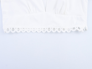 Weiße V-Ausschnitt Bluse mit Lochstickerei und Laternenärmeln, Lässige Modische Crop-Top für Damen - Product Image 5