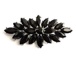 Crystal Gold Plated Women's Marquise Cut Purple Leaf Plant Shape Alloy Brooch <b>Wedding</b> Jewelry <b>Accessory</b> with Plating - Product Image 1