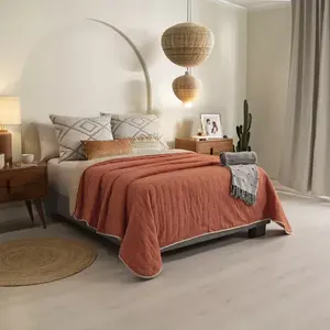 Funda de Edredón Vianney Terracota, Tamaño King, 100% Poliéster, Diseño Moderno Sólido, Ropa de Cama para Toda Temporada - Product Image 3