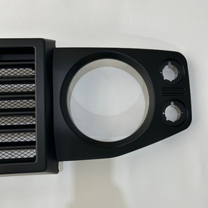 Protector de Parrilla Delantera para Land Rover, Estilo Deportivo ABS, Instalación con Tornillos - Product Image 4