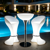 Table haute de cocktail LED rotomoulée, OEM ODM, étanche, RGB, rechargeable, lumineuse, pour hôtel, complexe hôtelier, yacht