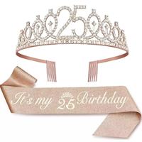 Kit d'accessoires d'anniversaire : Tiare en strass, Écharpe scintillante, Couronne chiffre or rose avec peigne à cheveux – Cadeau de fête pour elle