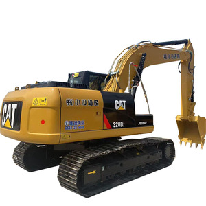 Pelle sur chenilles Caterpillar 20 tonnes d'occasion Machines de creusement CAT 320 320D 320DL avec accessoires de perçage - Product Image 1