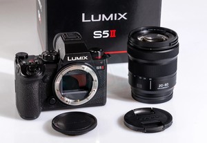 Appareil photo numérique HFT professionnel Lumix S5 Mark II + objectif Lumix S 20-60mm F3.5-5.6 DC-S5M2KE <span class=keywords><strong>S5II</strong></span> plein format 4K CMOS, appareil photo pas cher - Product Image 2