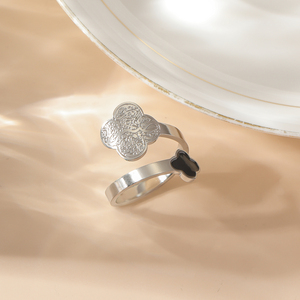 Anillos de Joyería de Moda de Acero Inoxidable con Diseño Religioso Islámico Musulmán, con los Mantras Clover Sabr Shukr Tawakkul (Paciencia, Gratitud, Confianza), Venta al por Mayor para Eid - Product Image 6