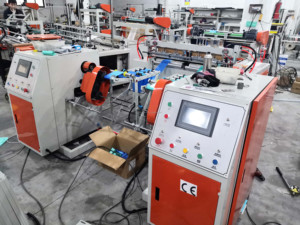 Túi rác nhựa hai dòng trong máy làm CuộN - Product Image 2