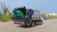 Camion benne arrière HOWO 4x2 pour le gestionnement des déchets domestiques urbains de grande envergure