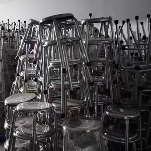 <span class=keywords><strong>60</strong></span> tabourets hauts pour <span class=keywords><strong>bar</strong></span> à manger chaises industrielles en acier inoxydable épaissi pour chaînes <span class=keywords><strong>de</strong></span> montage laboratoires d'atelier d'usine - Product Image 5