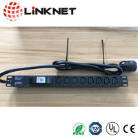 Unité de distribution d'alimentation en rack d'armoire triphasée 32A/64 24 ports PDU avec interrupteur d'air