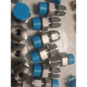 Conectores de Acero Inoxidable Swagelok, <span class=keywords><strong>Tubo</strong></span> de 1/<span class=keywords><strong>4</strong></span>" OD x <span class=keywords><strong>3</strong></span>/8" MNPT, SS-400-1-6 Usados - Product Image 3