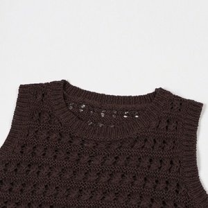 Fabricant de tricots personnalisé <span class=keywords><strong>marron</strong></span> col rond <span class=keywords><strong>sans</strong></span> manches coton acrylique femmes <span class=keywords><strong>pull</strong></span> en tricot crochet - Product Image 3