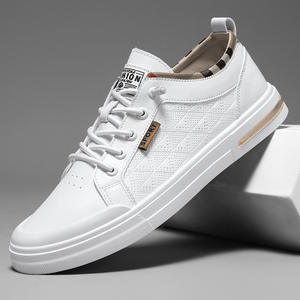 Chaussures de course en toile décontractées pour hommes avec semelle plate en cuir souple, style à sangle réglable, printemps, toutes saisons - Product Image 1