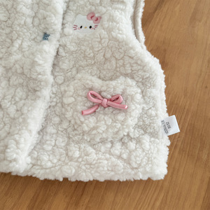 Tongxingyuan Girls Vest Off White Fleece Solid Color Autumn Winter Outerwear Child Clothing - Product Image 2