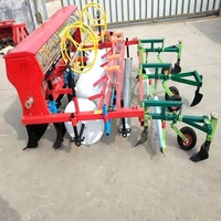 Semoir multifonctionnel à 4 rangs et 2 buttes pour arachides et soja avec fertilisation, irrigation goutte à goutte et film pour tracteurs