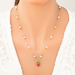 Collier en acier inoxydable avec pendentif fleur de fraise, chaîne perlée colorée pour femmes, bijoux à la mode - Product Image 4