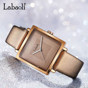 Reloj de cuarzo retro con correa de cuero cuadrada, elegante y sencillo, resistente al agua. - Product Image 4