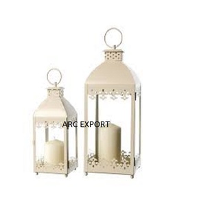 Lanternes éclaircissantes de décoration de table en métal et en verre de grande taille et modernes lanternes antiques perlées de fantaisie au design admirable - Product Image 4