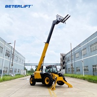 Similaire aux chargeurs télescopiques tout-terrain JCB Manitou, mini-chargeurs télescopiques, chariots élévateurs télescopiques de 6 m, 7 m, 18 m pour la manutention des matériaux