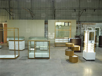 Présentoir de boutique en bois personnalisé pour bijouterie présentoir verrouillable présentoir de bijouterie en verre vitrine de comptoir